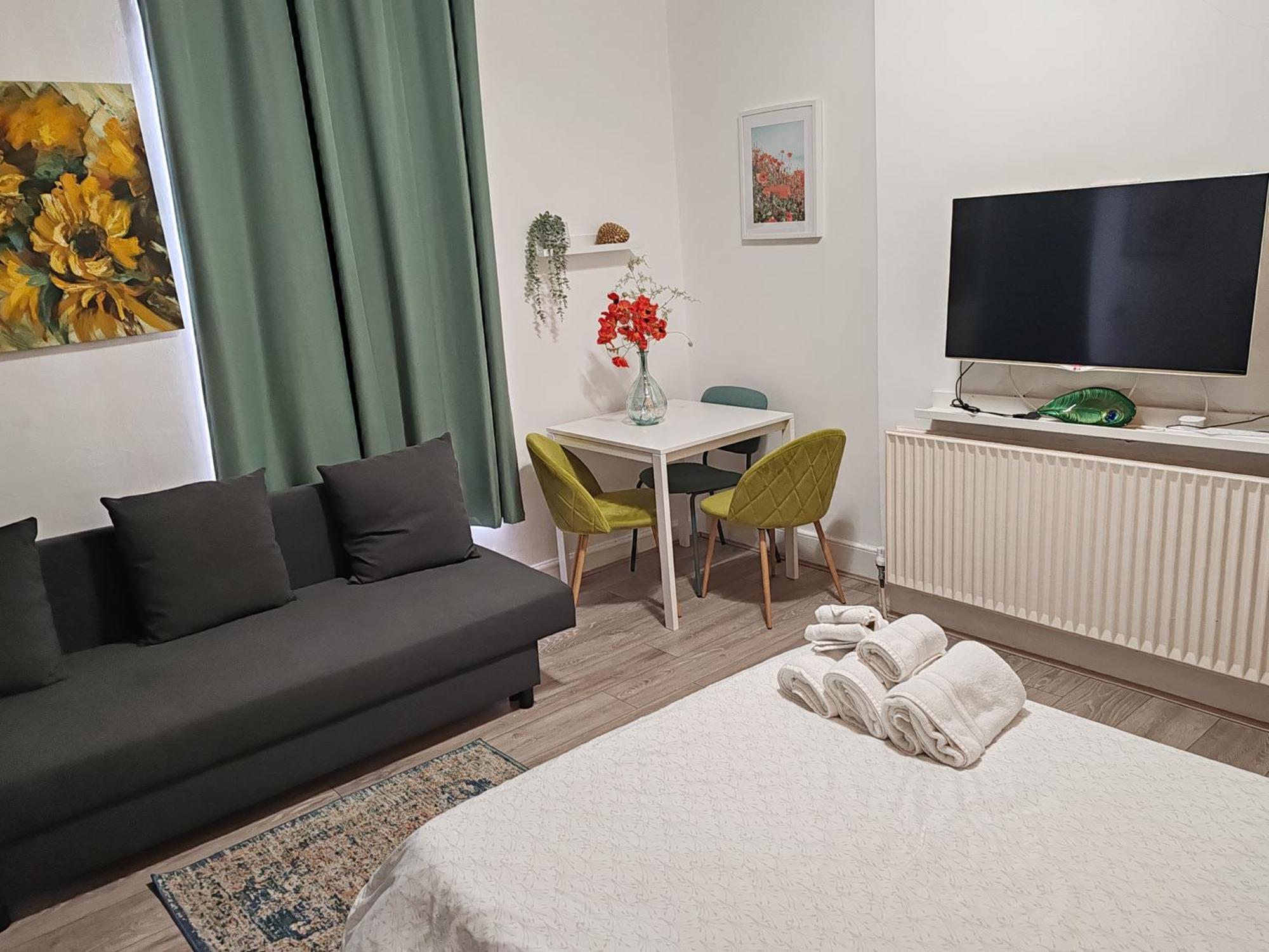 Kilburn High Road Studio Apartments Londres Extérieur photo